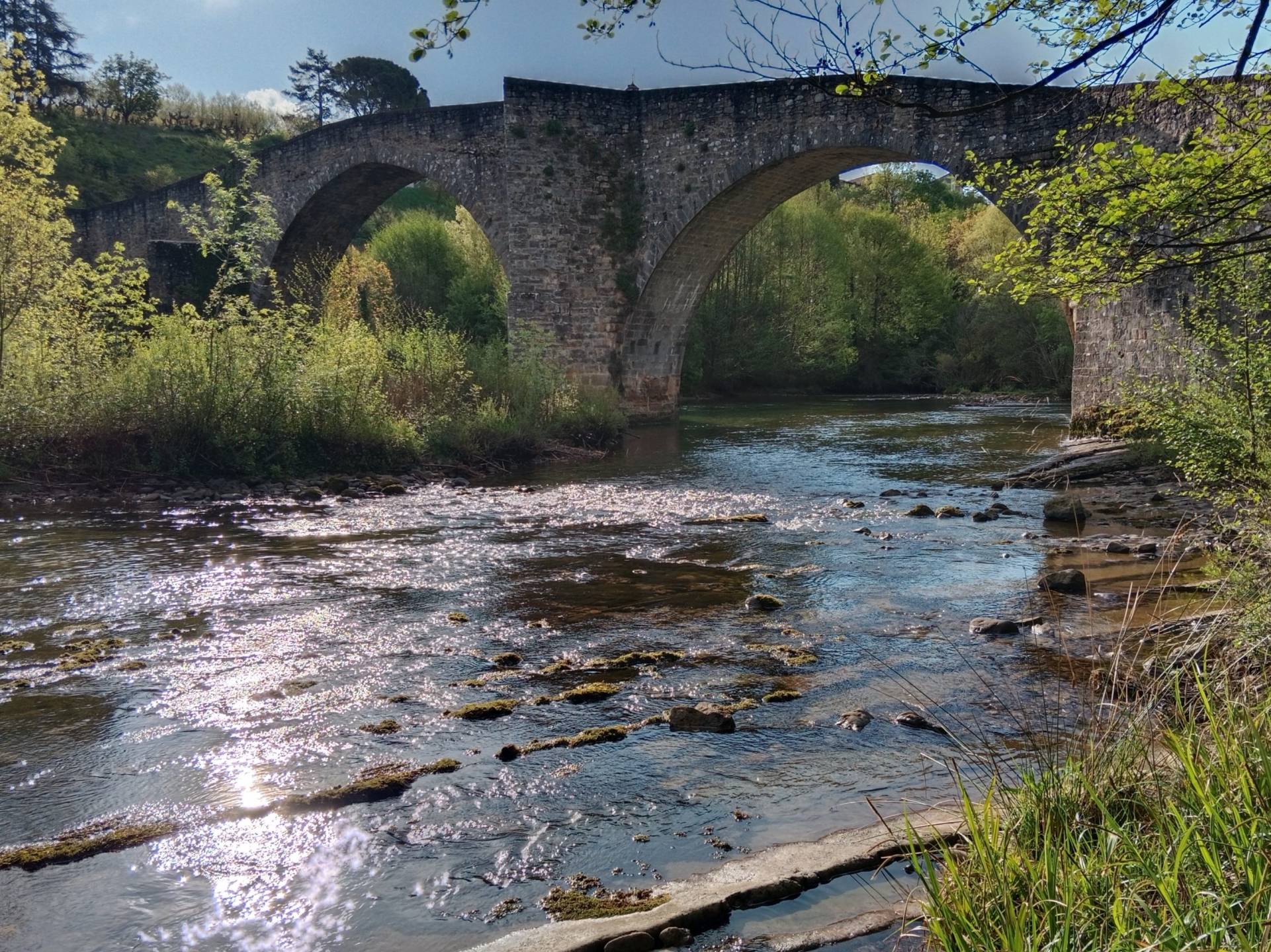 Rio Irati a su paso por Aoiz